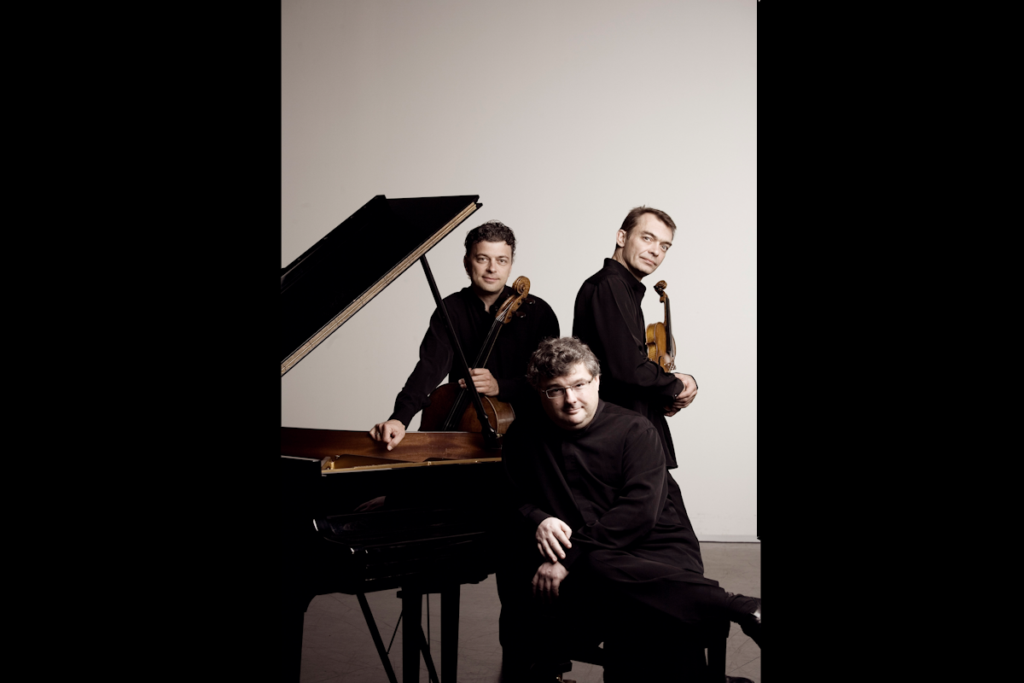 Trio Wanderer Plays Beethoven Triple Concerto