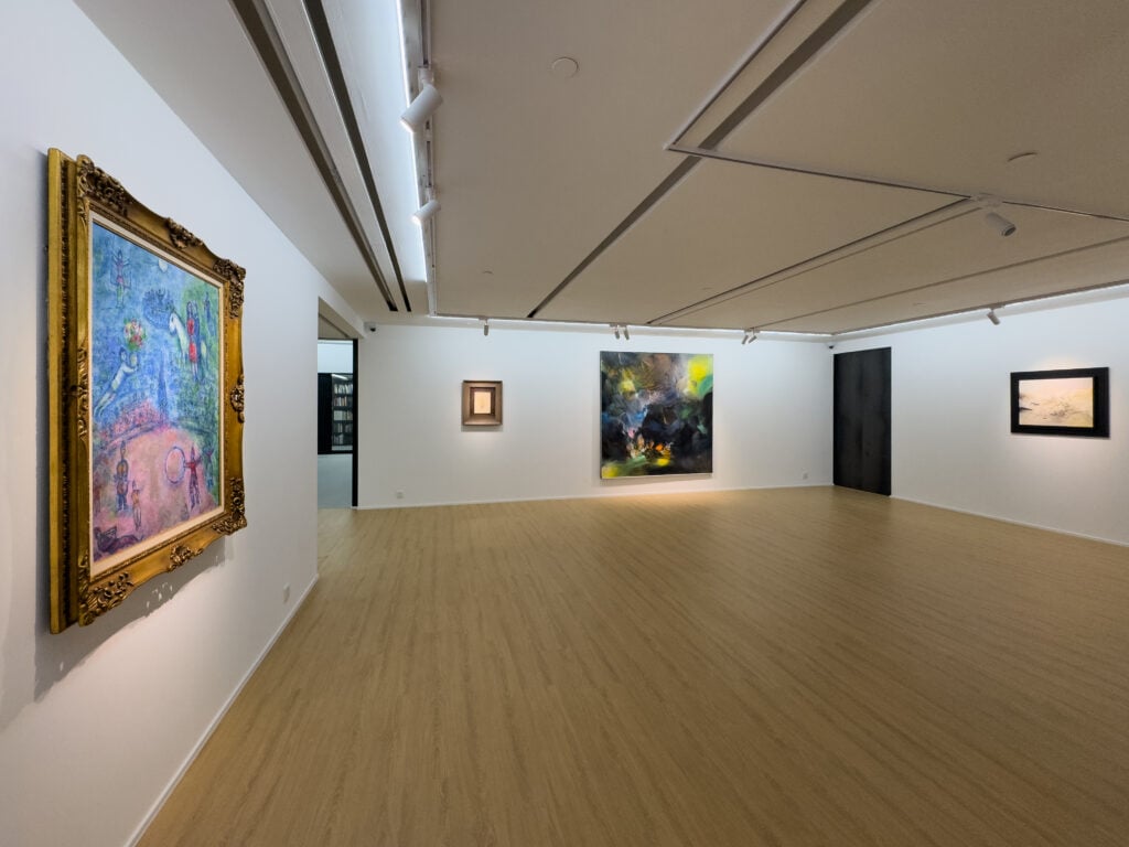 DE SARTHE 20th Century Narratives – In Conversation