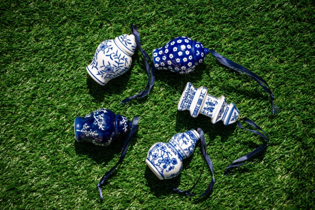 Bookazine Social ornaments