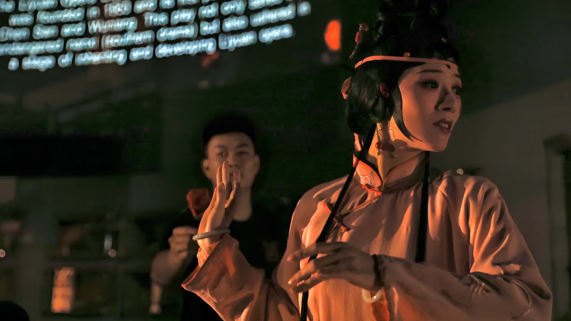 Liyuan Opera 1_horizontal_qO__r