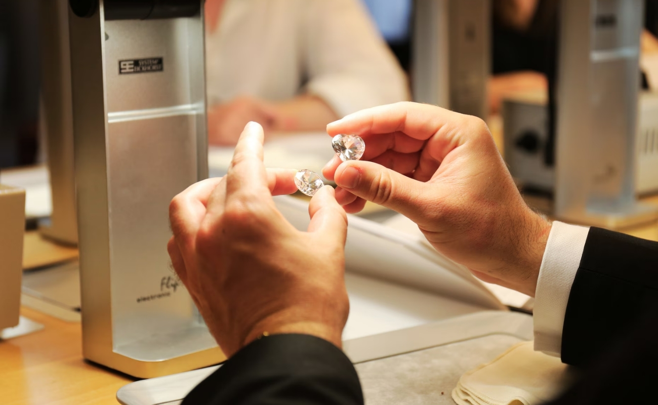 The Engagement Ring - A Love Story