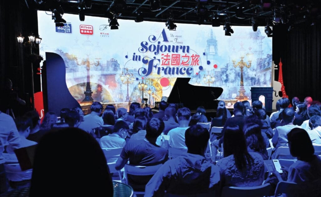 One night in Paris
